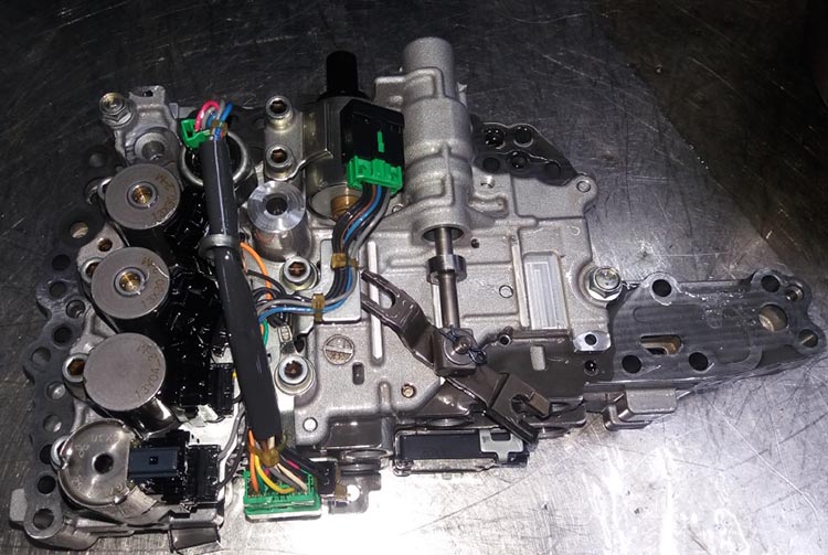 تعمیر_گیربکس_ام_وی_ام_x22_اقای_مکانیک